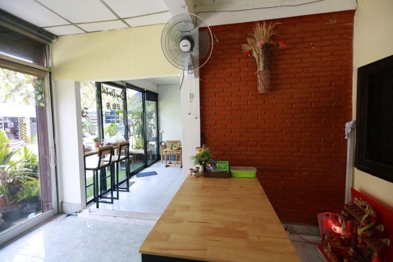 D House Hostel Bangkok Extérieur photo